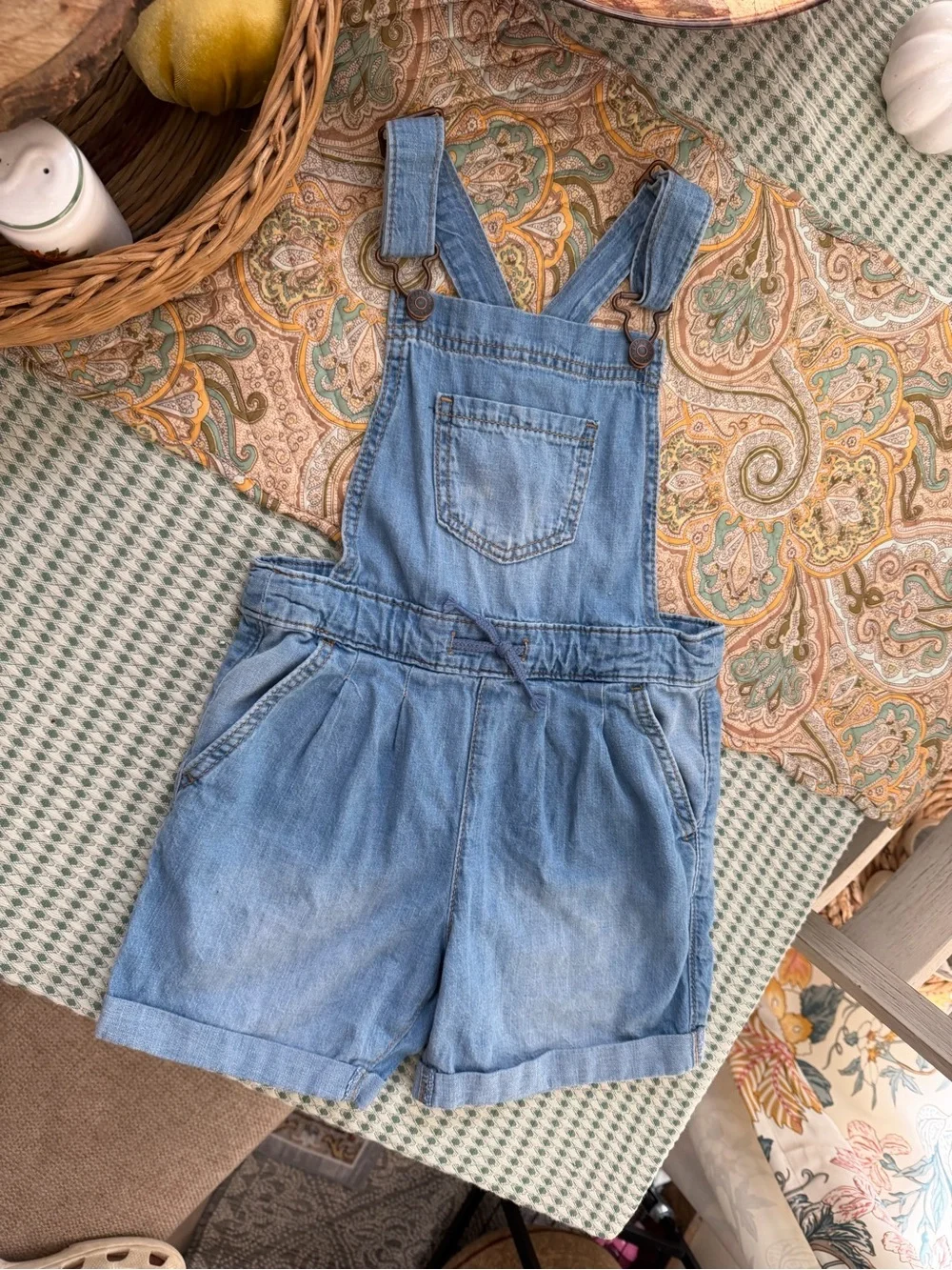 Cat & Jack Girls Denim Shortalls Blue Short Overalls Size Small 6/6X